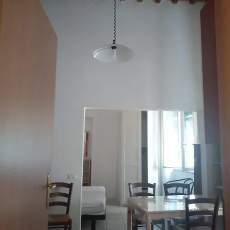 Sapore Di Mare Apartment *